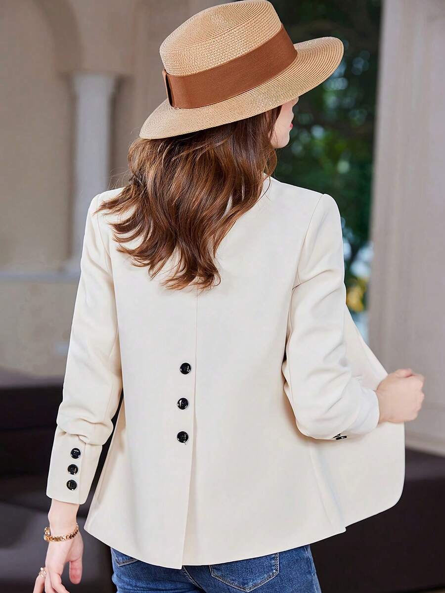 Blazer Feminino Alfaiataria Off White com Fenda nas Costas – do PP ao XXG | Boutique do Encanto