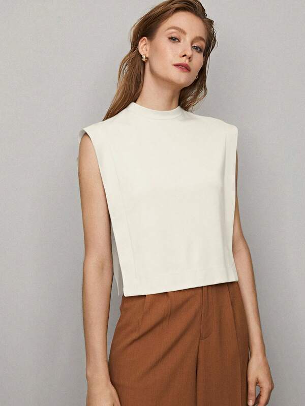 Blusa Cropped Feminina Estruturada com Recorte Lateral - Cores Preto - Branco - Coleção Entre Estações - Boutique do Encanto