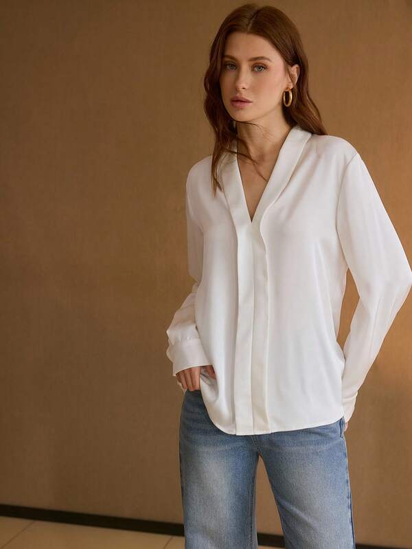 Blusa Feminina Chic Shape Solto Manga Longa Decote V Caimento Fluido - Coleção Entre Estações - Boutique do Encanto