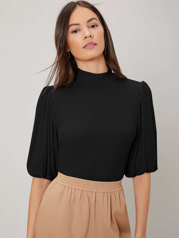 Blusa Feminina Elegante Cor Preto Manga Bufante Colarinho alto - Coleção Entre Estações - Boutique do Encanto