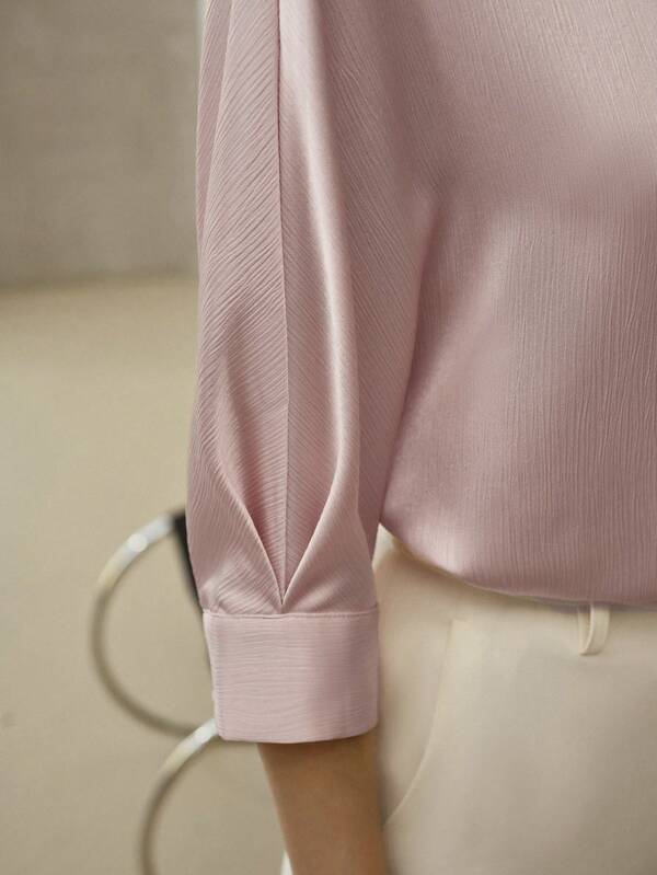 Blusa Feminina Shape Fluido Manga Morcego Básico Chic - Cores Preto - Azul - Castanho - Rosa - Coleção Entre Estações - Boutique do Encanto