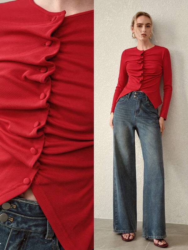 Blusa Feminina Vermelha Assimétrica em Malha Premium - Manga Longa, Drapeada com Botões, Slim Fit - Boutique do Encanto Blusas