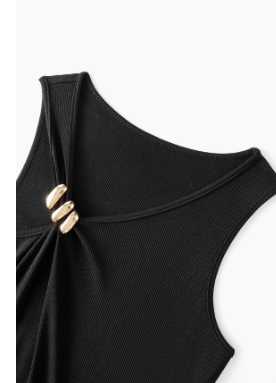 Blusa Regata Feminina Slim Cor Preta Detalhe de Metal na Alça - Coleção Entre Estações - Boutique do Encanto