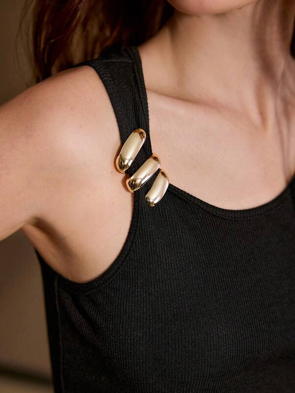 Blusa Regata Feminina Slim Cor Preta Detalhe de Metal na Alça - Coleção Entre Estações - Boutique do Encanto