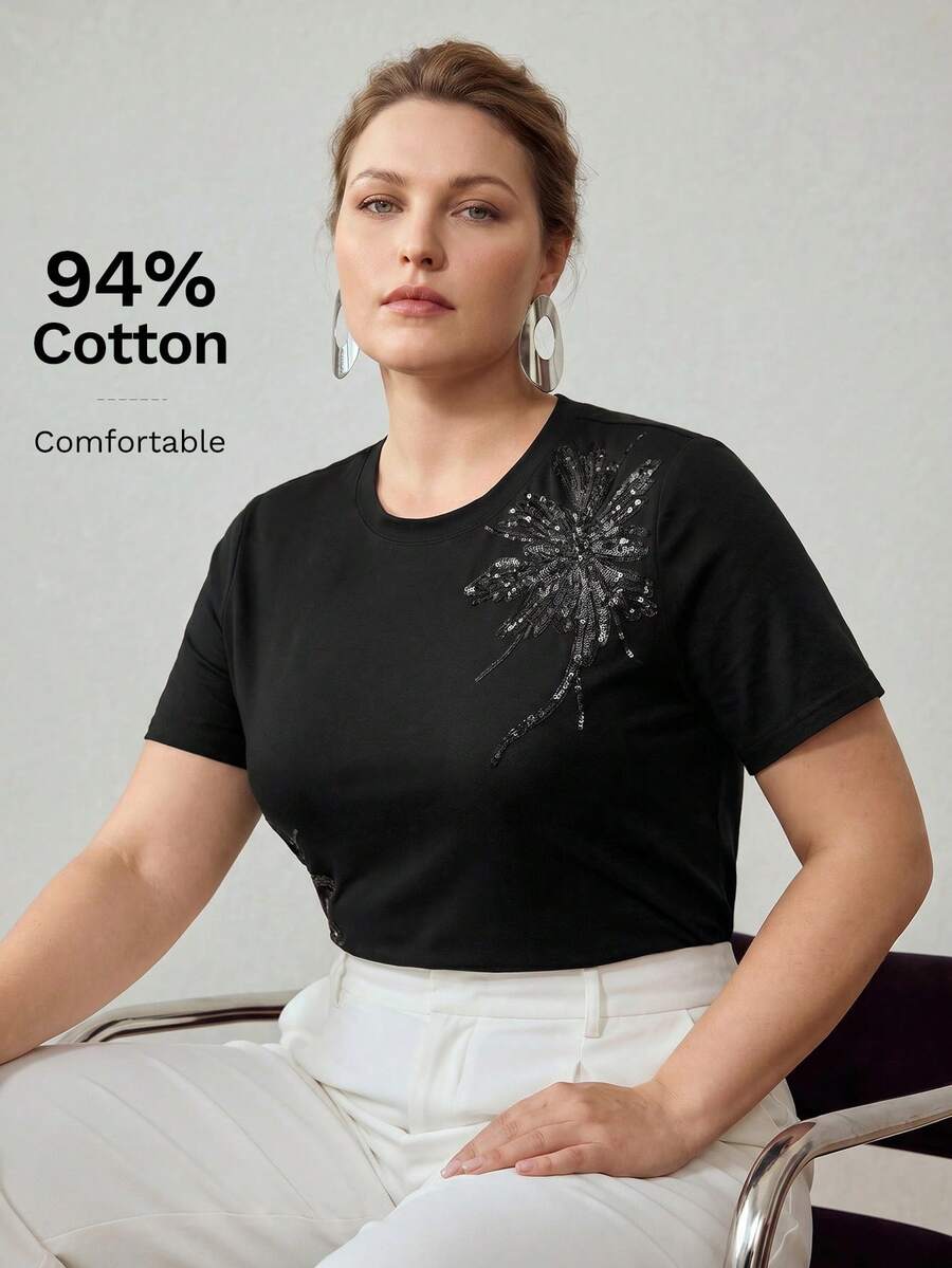 Blusa feminina preta 94% algodão com aplicação floral em paetês – Boutique do Encanto