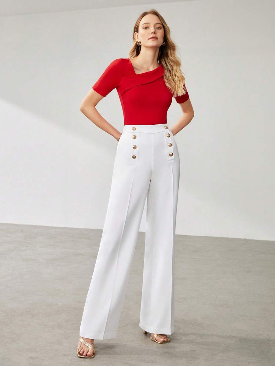 Blusa feminina vermelha Slim Fit com gola assimétrica – Boutique do Encanto