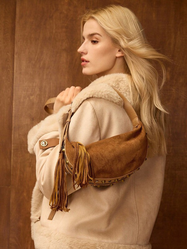 Bolsa Feminina Hobo de Ombro com Franjas em Camurça - Coleção Boho Western - Boutique do Encanto Bolsas