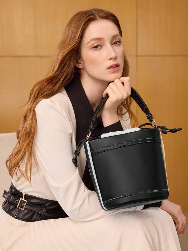 Bolsa Saco Balde Feminina em Couro PU - Alça Superior - Coleção Modern Office - Boutique do Encanto Bolsas