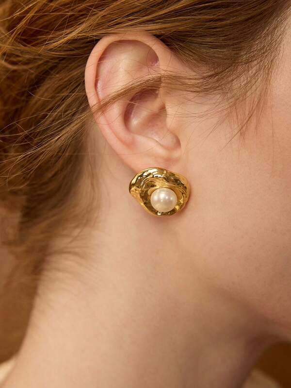 Brincos Femininos de Pérola com Acabamento Dourado 18 K - Clássico Elegante - Classic Pearl Glow - Bourtique do Encanto Brincos