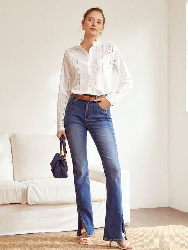 Camisa Feminina Branca com Bordado Iliós e Babados – Cor Branco - Coleção Entre Estações - Boutique do Encanto