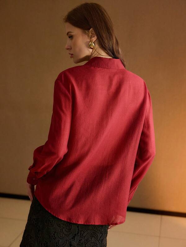 Camisa Feminina Claret Shape Fluido com Bolso Bordado Manga Longa - Boutique do Encanto