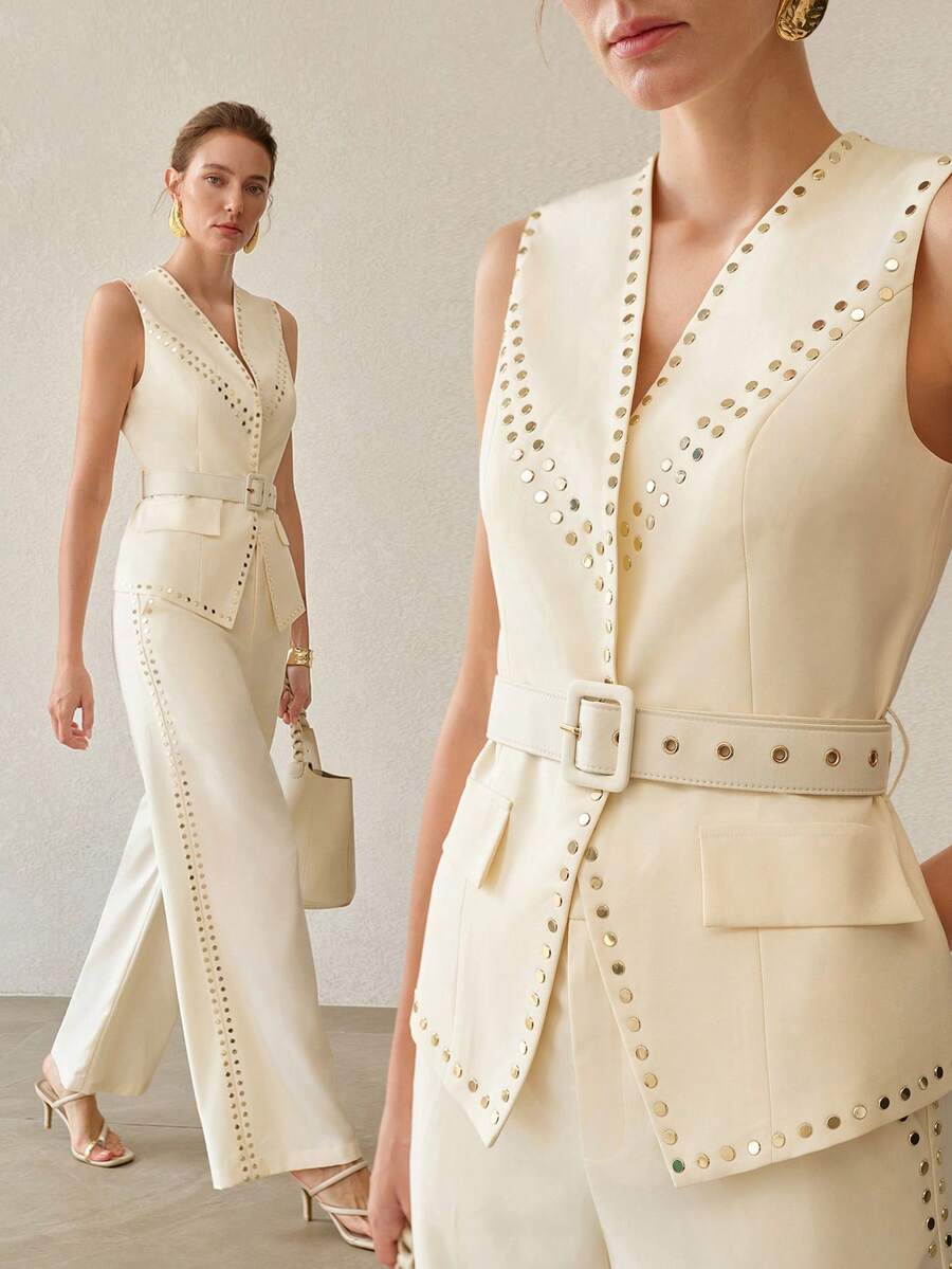 Conjunto feminino de duas peças com acabamento elegante e cintura marcada