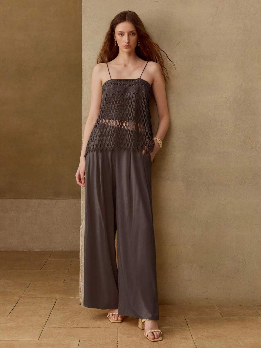 Conjunto feminino marrom com top vazado e calça pantalona – Boutique do Encanto