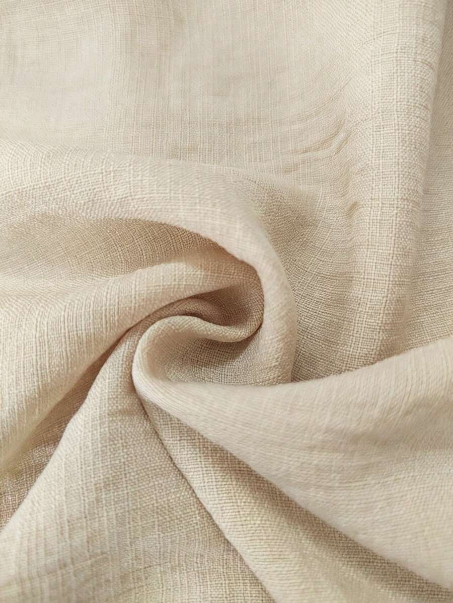 Detalhe da textura do tecido do conjunto feminino