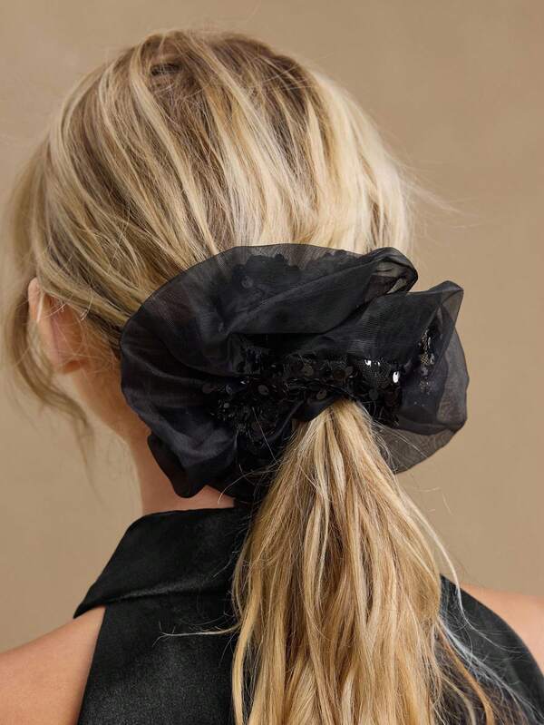 Laço Premium de Cabelo - Scrunchie de Tule Preto com Lantejoulas Bordadas - Coleção Glam - Boutique do Encanto