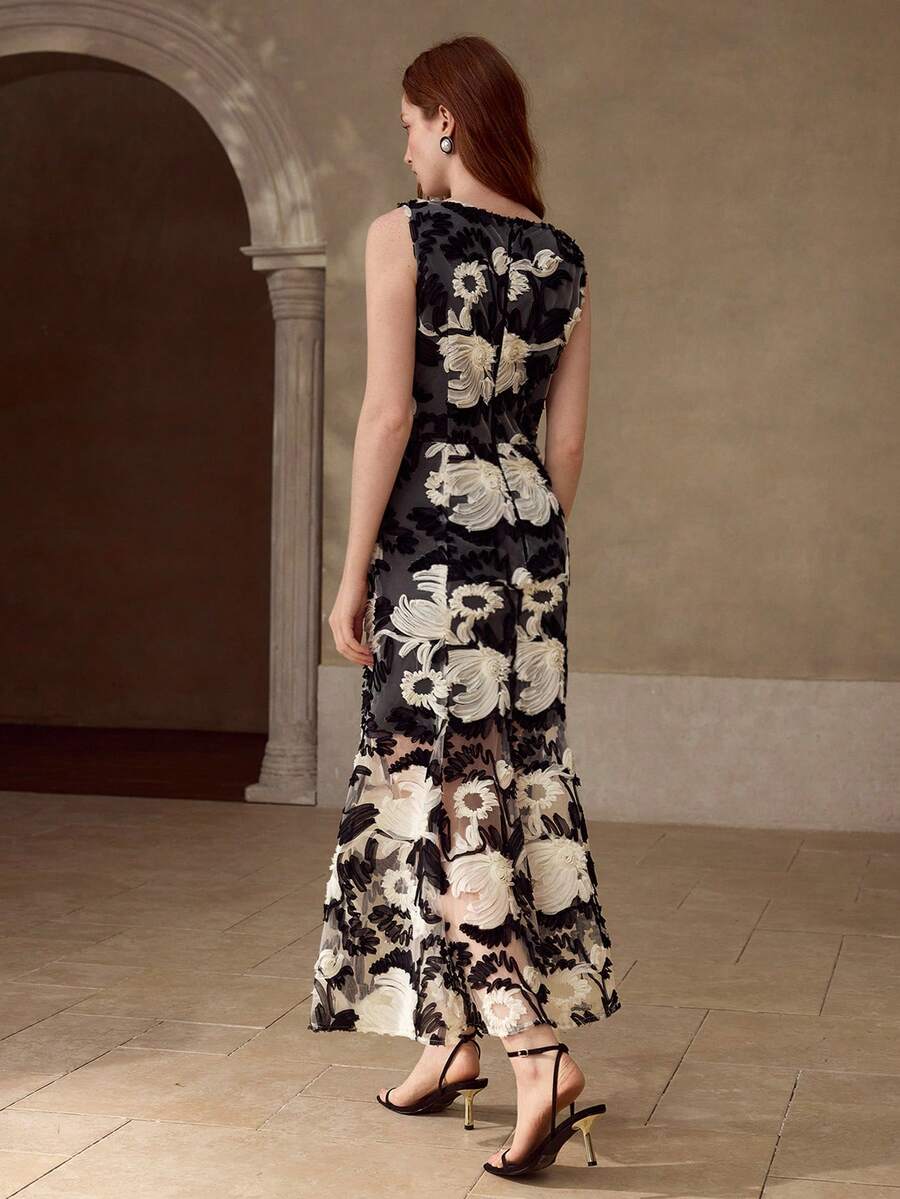 Vestido Feminino Midi Estampado com Fibras Metalizadas e Saia em Camadas | Primavera/Verão 27 - Boutique do Encanto