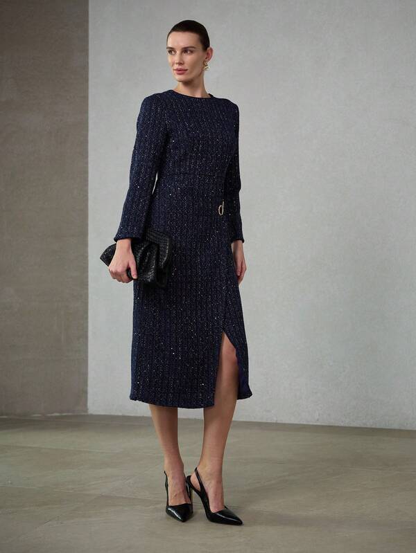 Vestido Midi Tweed com Detalhe em Corrente – Premium