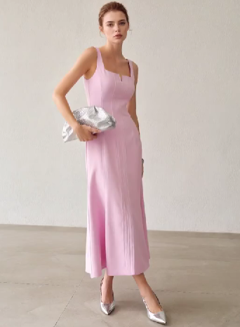Vestido midi Rosa Lavanda feminino elegante com decote quadrado – Boutique do Encanto