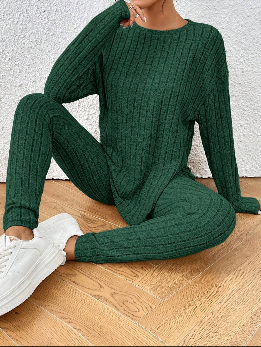 conjunto feminino verde oliva confortável canelado para dia a dia