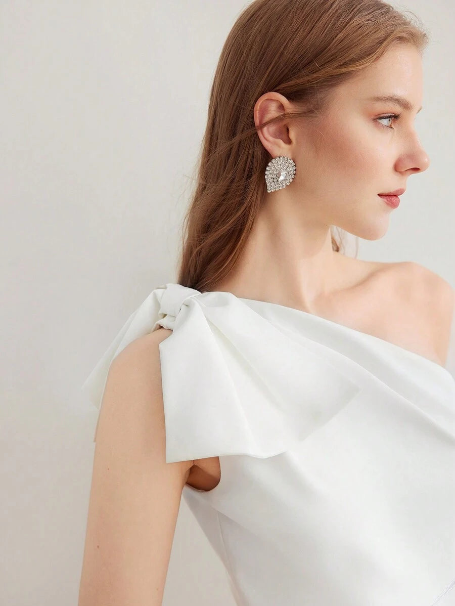 Blusa Premium com Zíper - Detalhe em Laço Elegante