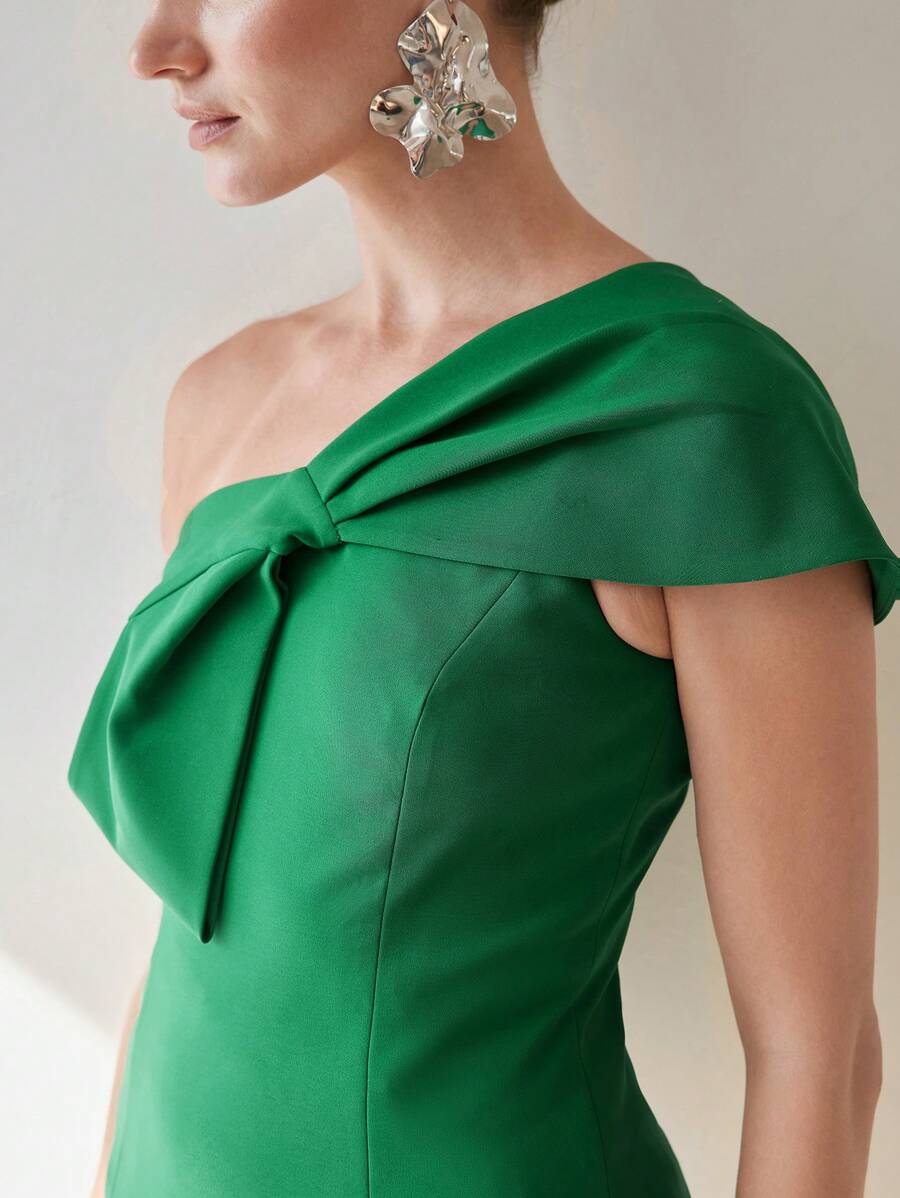 Blusa Premium com Laço Grande - Design Elegante e Sofisticado