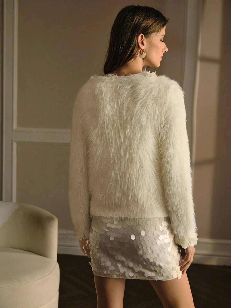 Suéter Feminino Elegante - Detalhes em Pérolas Falsas