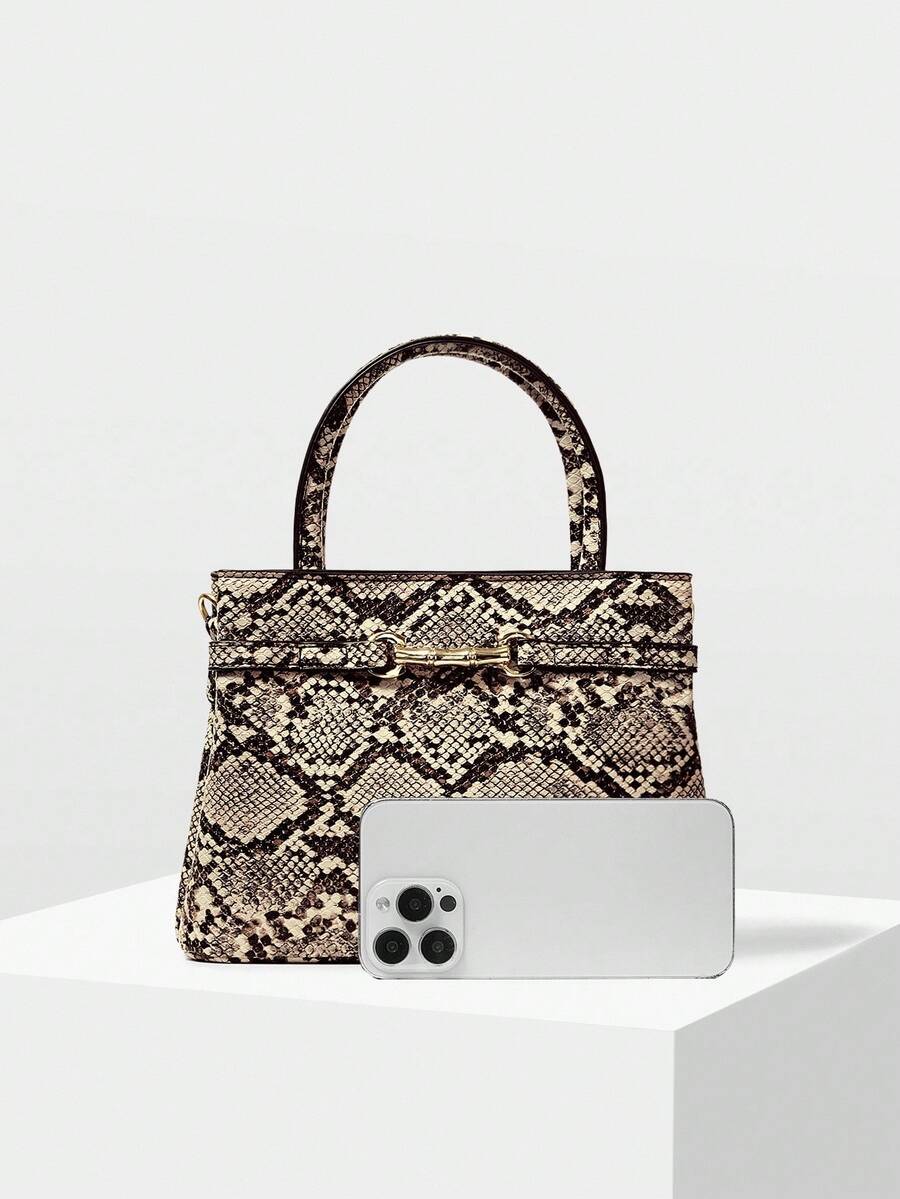 Bolsa Feminina Estruturada em Trama Natural com varios cores – Verão 2027