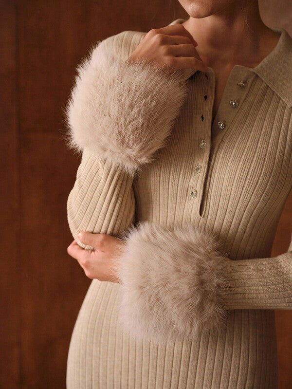 Vestido Midi Tricot Gola Polo com Mangas em Pelo Sintético – Premium