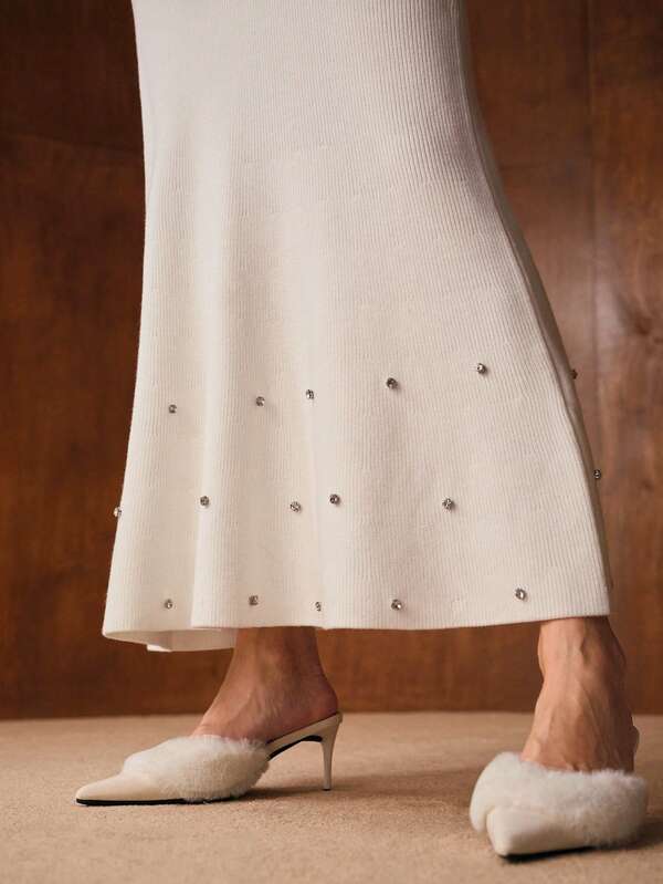 Vestido Feminino Longo Tricot Ombro a Ombro com Aplicações e Bainha Sereia - Premium Inverno