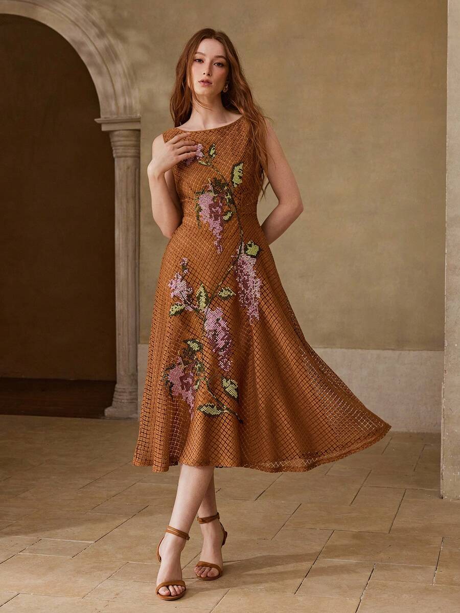 Vestido Midi Evasê - Cintura em Renda Bordada
