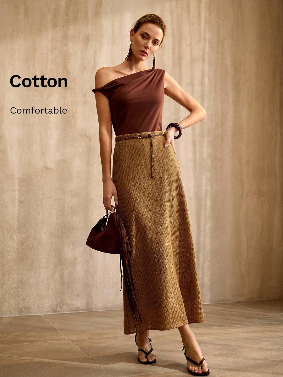 Blusa Feminina Assimétrica de Ombro Único – Modelagem Slim em Malha – Café | Primavera/Verão 2027
