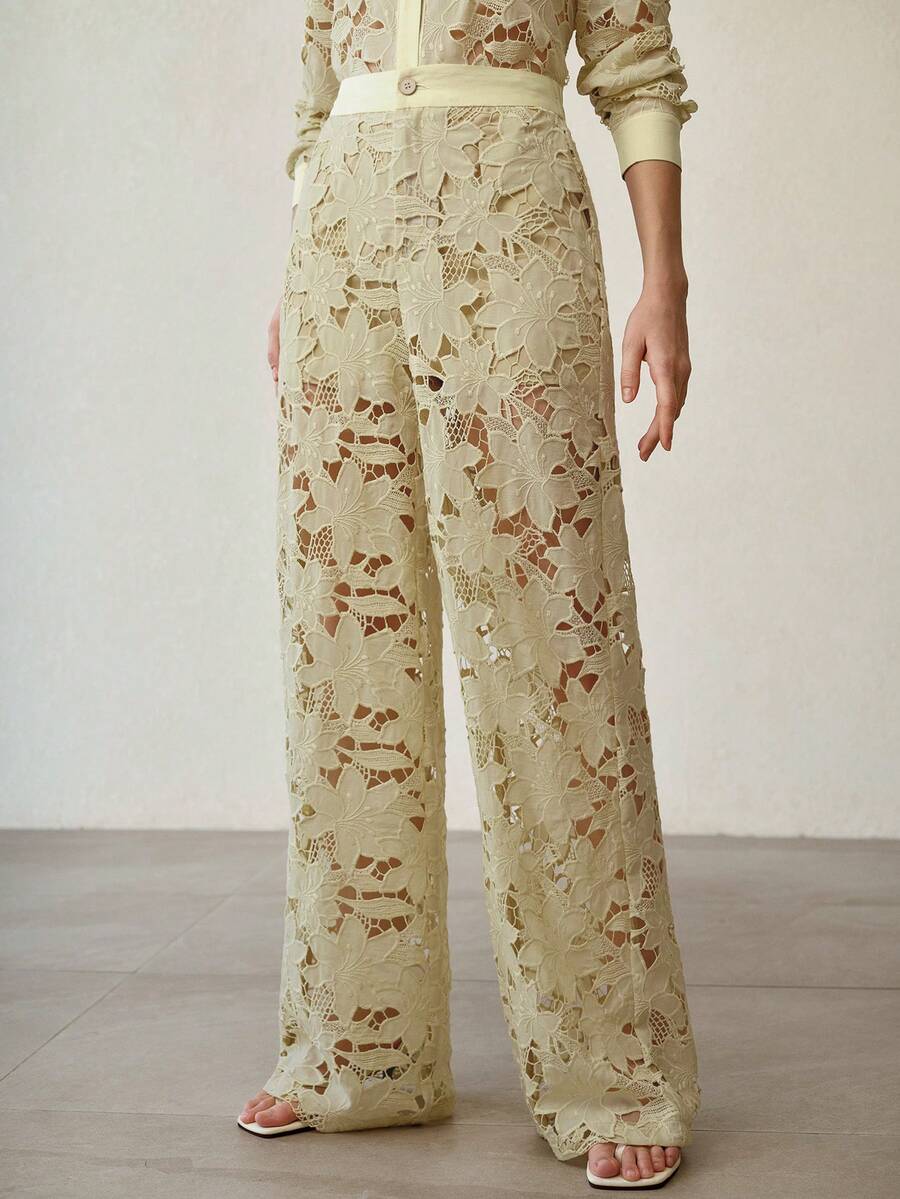 Calça Reta Feminina - Renda Guipure Premium
