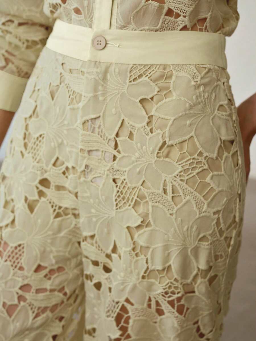 Calça Reta Feminina - Renda Guipure Premium