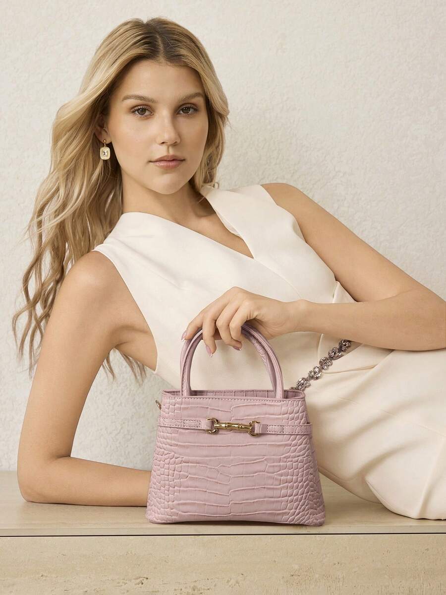 Bolsa Feminina Estruturada em Trama Natural com varios cores – Verão 2027