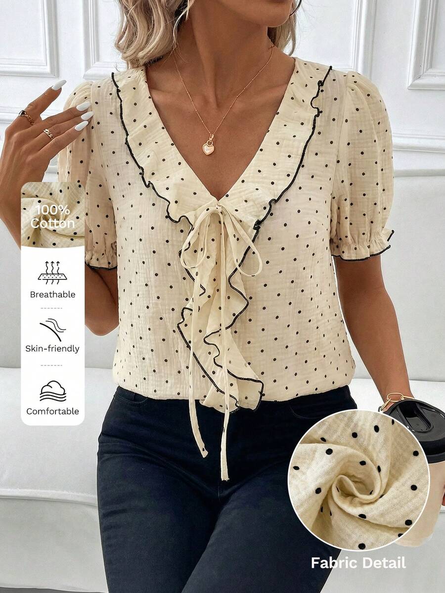 Blusa Casual Elegante - Gola de Renda e Acabamento Franzido