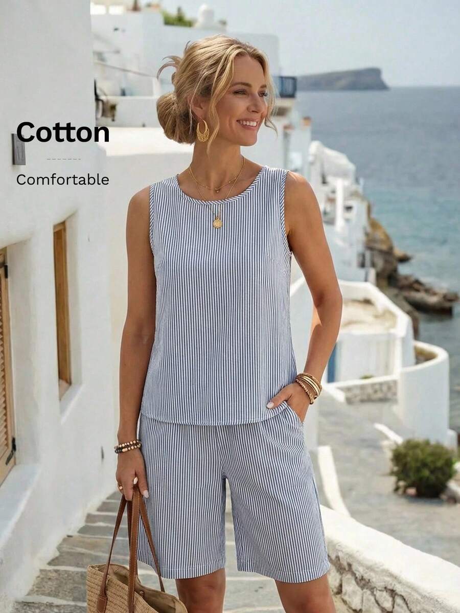 Conjunto Casual Feminino - Regata e Shorts Listrados
