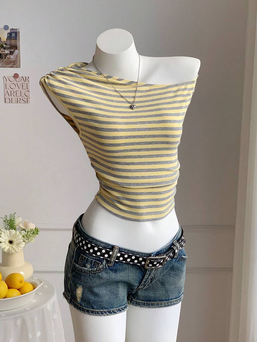 Top Cropped Feminino - Estilo Minimalista Chic com Estampa Poá