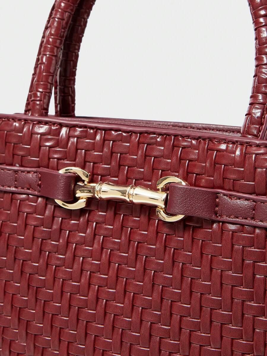 Bolsa Feminina Estruturada em Trama Natural com varios cores – Verão 2027