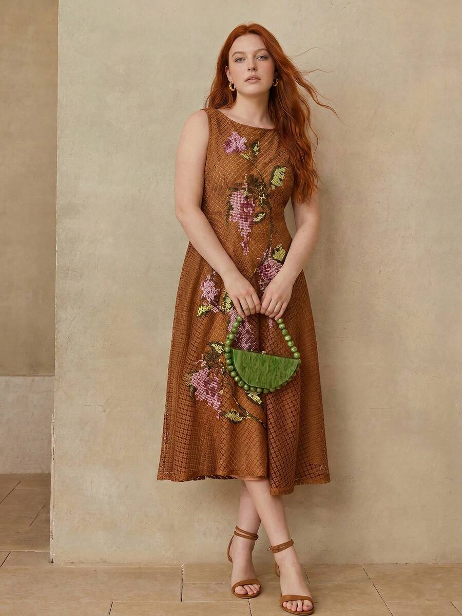 Vestido Elegante Plus Size - Bordado Floral Premium