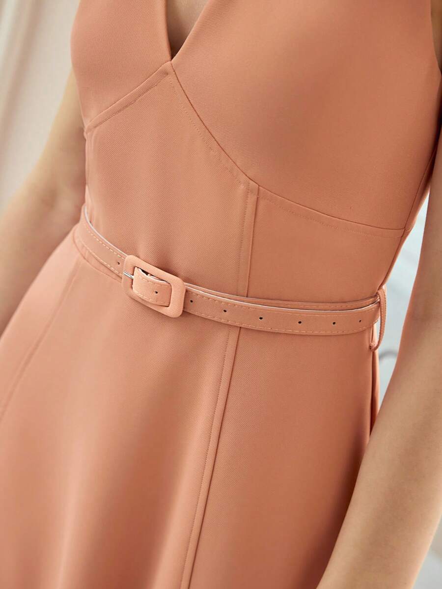 Vestido Midi Casual - Decote V e Nó Torcido