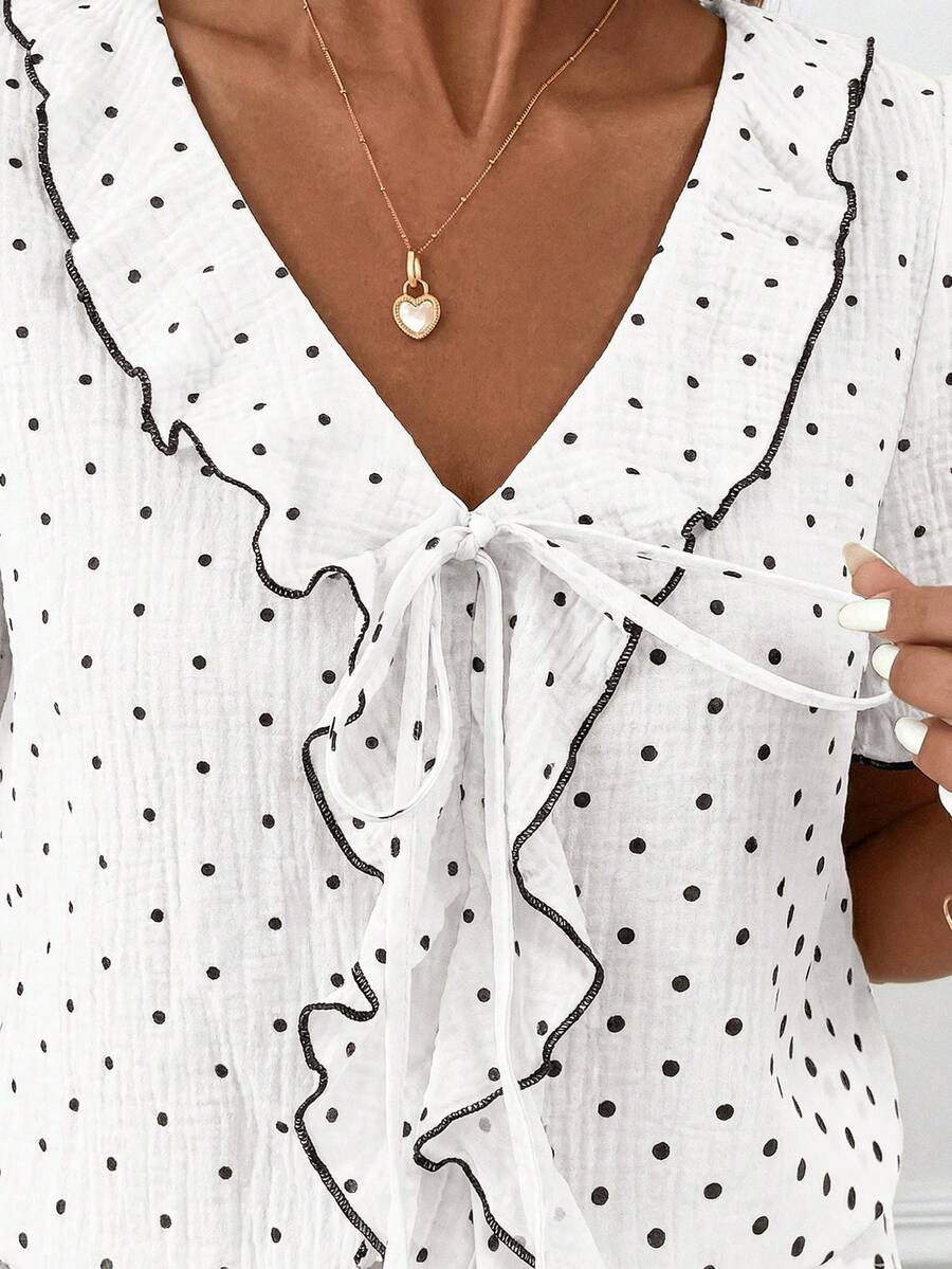Blusa Casual Elegante - Gola de Renda e Acabamento Franzido