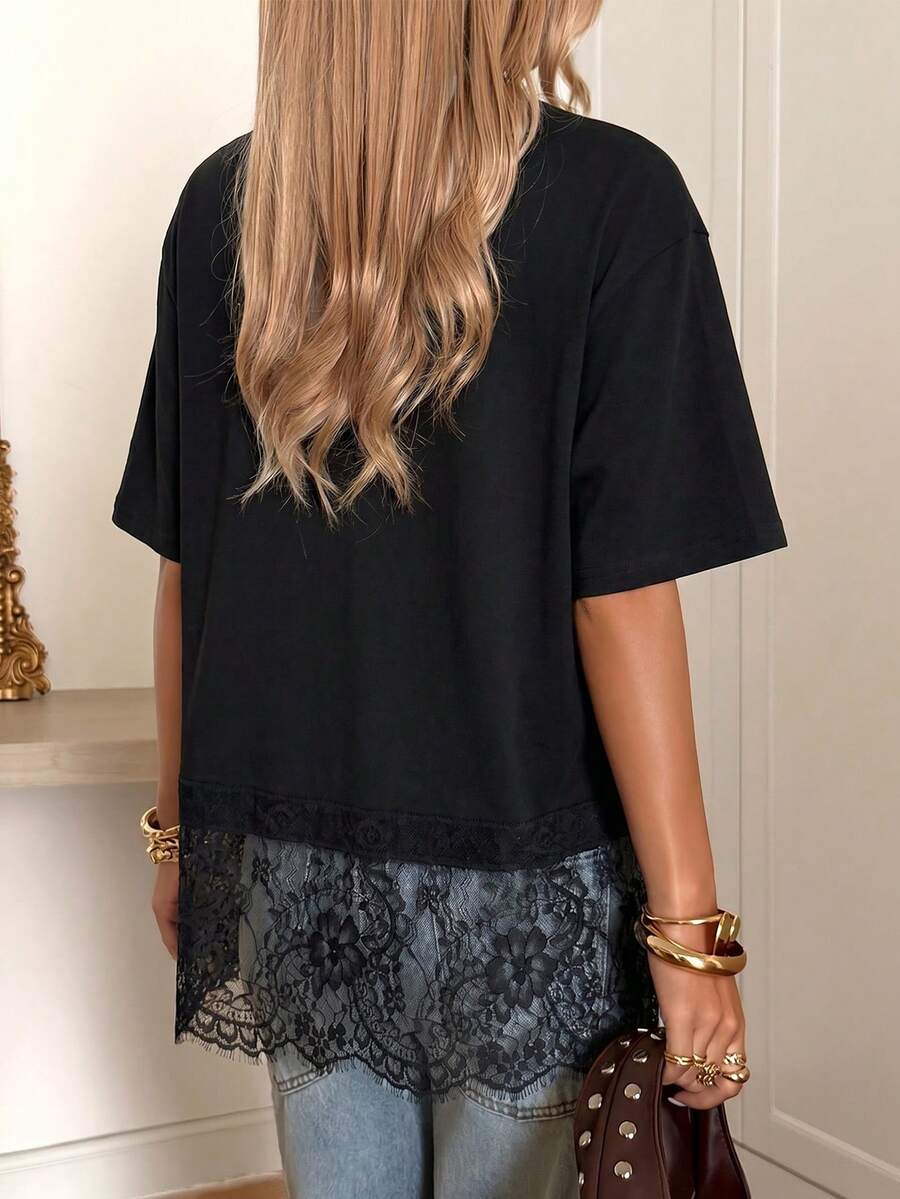 Camiseta de Malha Premium - Renda de Bolinhas Elegante