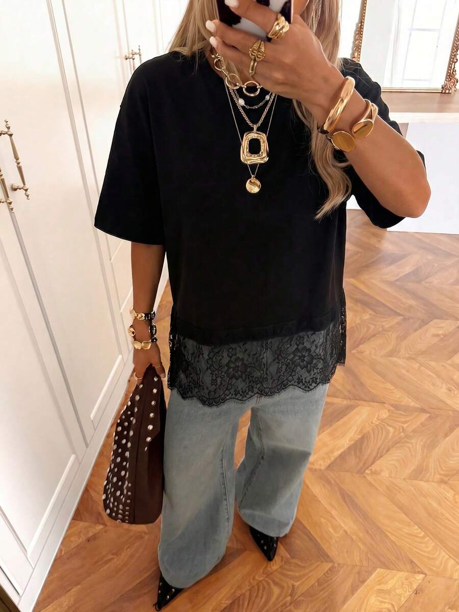 Camiseta de Malha Premium - Renda de Bolinhas Elegante