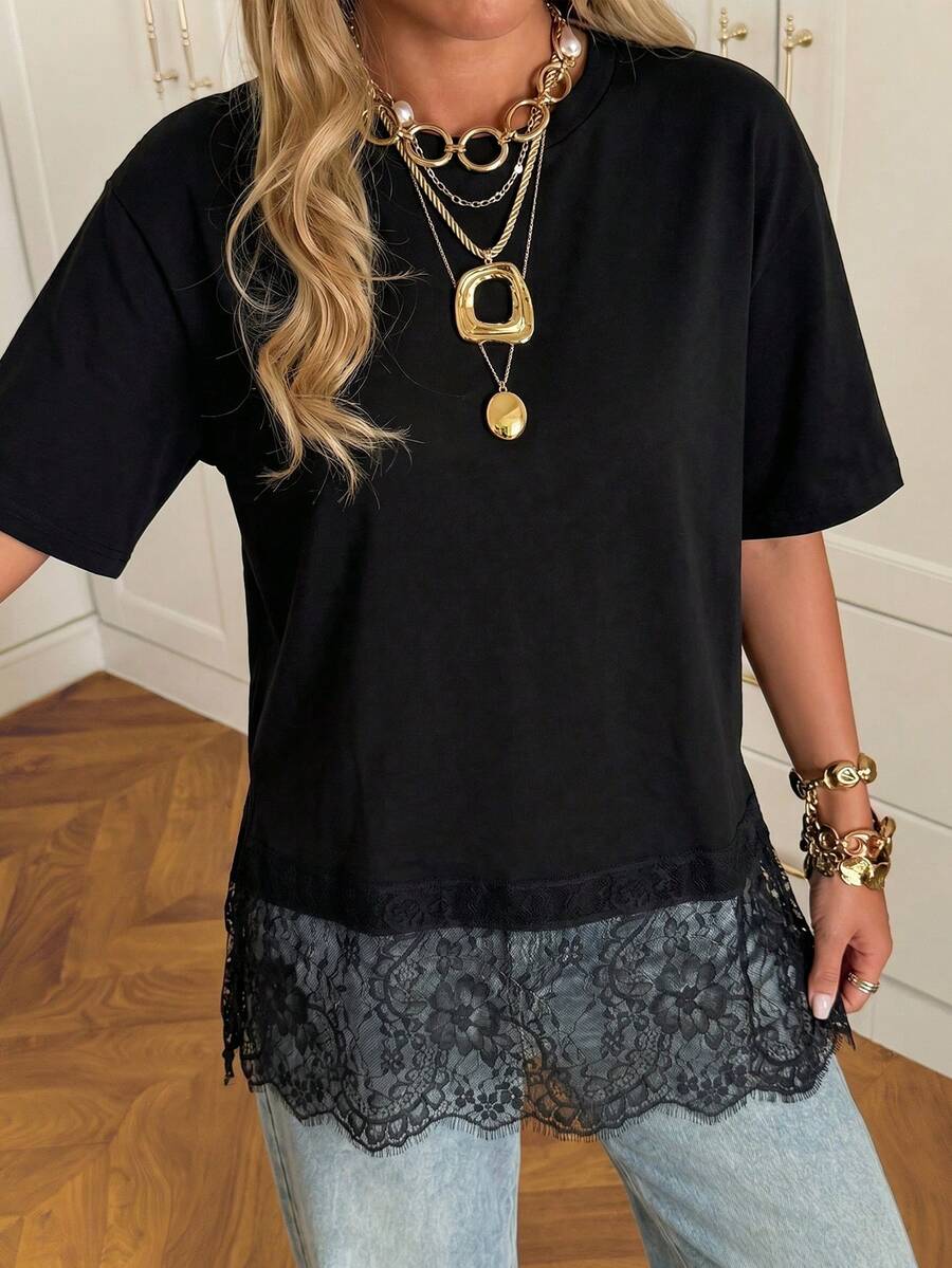 Camiseta de Malha Premium - Renda de Bolinhas Elegante