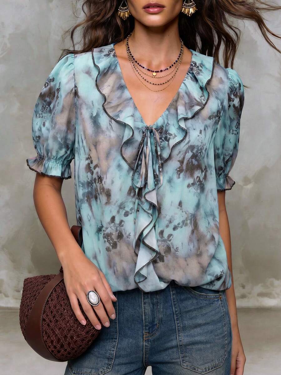 Blusa Casual Elegante - Gola de Renda e Acabamento Franzido