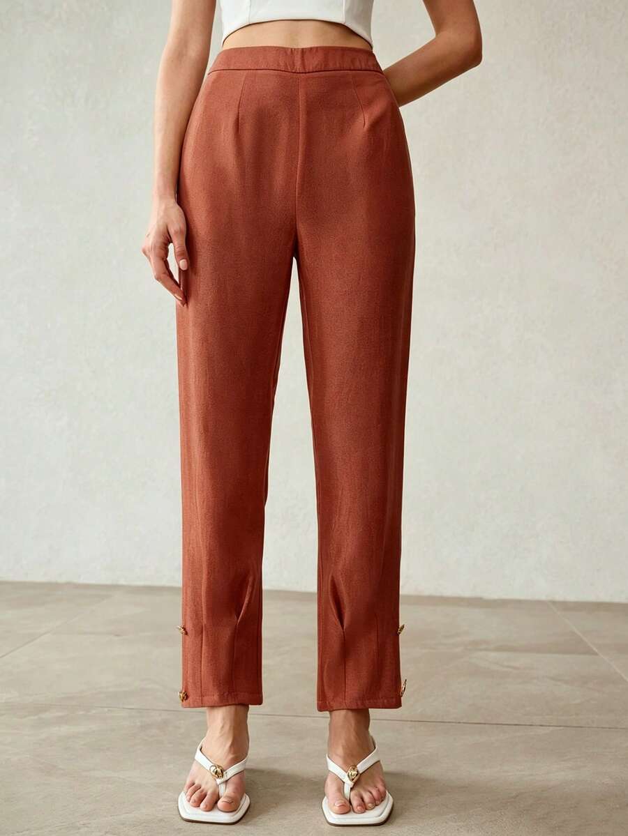 Calça de Alfaiataria Premium - Cintura Alta e Detalhe de Metal