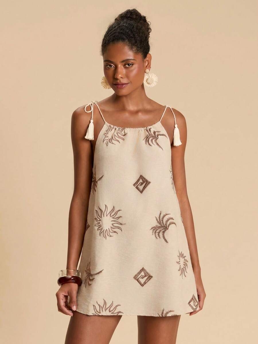 Vestido de Praia Feminino - Estampa de Palmeira e Detalhe de Nó