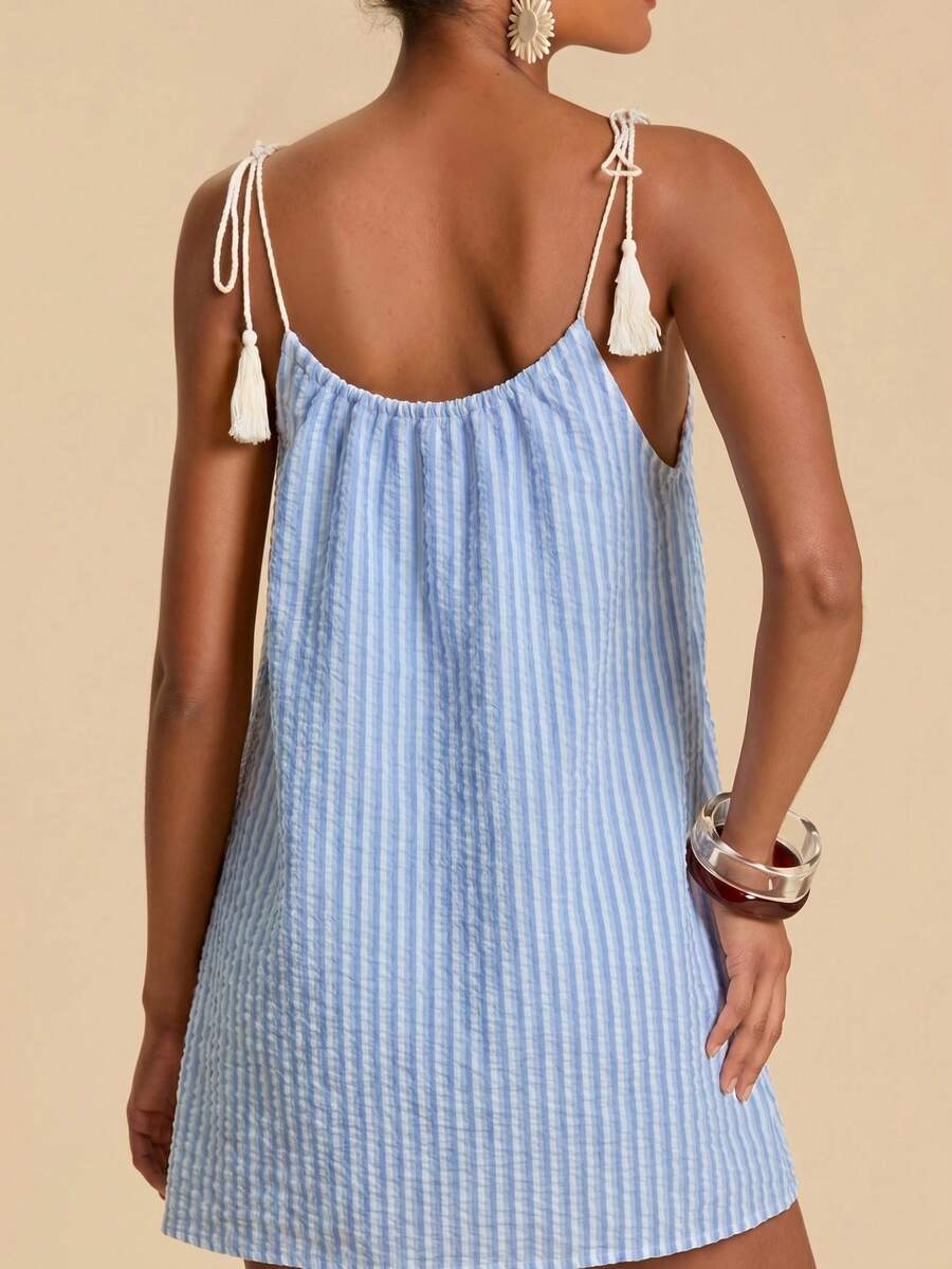Vestido de Praia Feminino - Estampa de Palmeira e Detalhe de Nó
