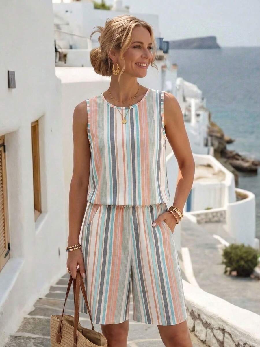 Conjunto Casual Feminino - Regata e Shorts Listrados