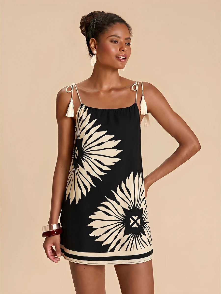 Vestido de Praia Feminino - Estampa de Palmeira e Detalhe de Nó
